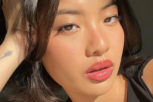 MAKYAJDA YENİ LÜKS: LESS PRODUCT, MORE EFFECT