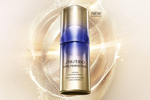 SHISEIDO VITAL PERFECTION SCULPTDEFINE SERUM İLE DAHA SIKI, DOLGUN BİR CİLT MÜMKÜN