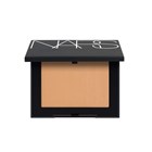 LIGHT REFLECTING PRESSED SETTING POWDER